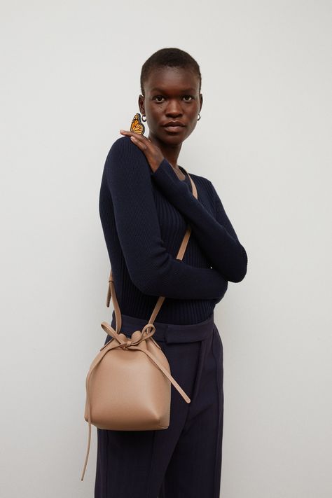 Modern Clutch, Mansur Gavriel Bucket Bag, Mansur Gavriel Bag, Black Bucket Bag, Minimalist Tote, Mini Bucket Bag, Black Bucket, Mini Bucket Bags, Mini Bucket