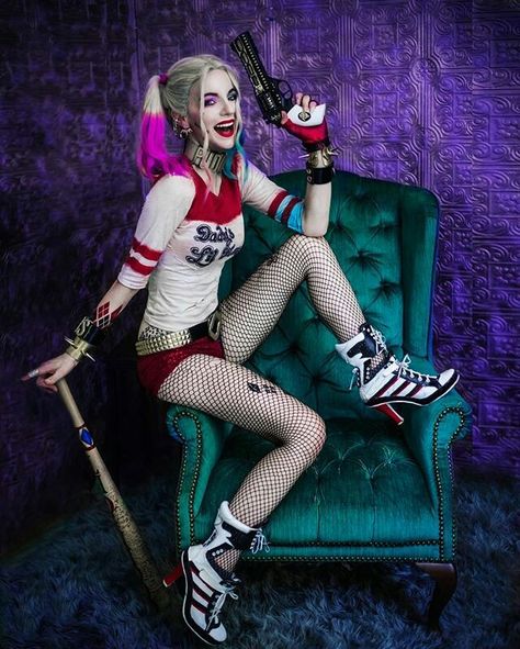 Cool wingback chair or couch in a bright color (preferably red!) Harley Quinn Photoshoot, Arley Queen, Cosplay Photoshoot, Harley Quinn Halloween, Margot Robbie Harley Quinn, Margot Robbie Harley, Harley Quinn Artwork, Harley Quinn Comic, Harley Quinn Art