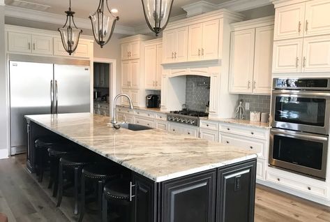 Traditional Ivory & Ebony Kitchen with Hearth Hood - Cabinets.com Ivory Kitchen Ideas, Ivory Kitchen Cabinets, Ivory Kitchen, Espresso Kitchen, Beautiful Kitchen Cabinets, Brown Kitchen Cabinets, Kitchens Cabinets, White Shaker Kitchen, Cream Kitchen