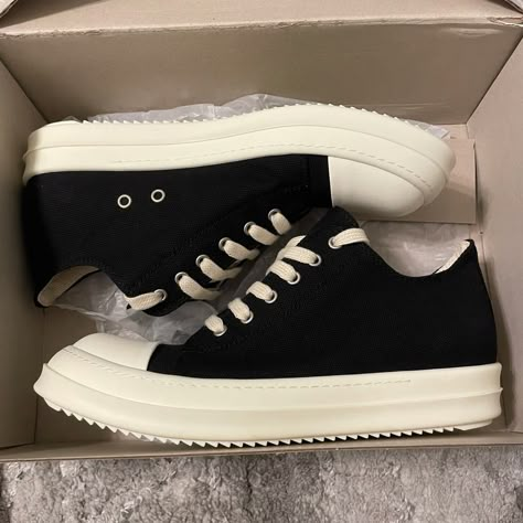 Rick Owens Drkshdw Canvas Low Sneaker Brand New Og All! Size 43/10 Low Rick Owens, Low Sneakers Outfit, Closed Toe Sandals Heels, Rick Owens Low, Rick Owens Shoes, Rick Owens Sneakers, Future Wardrobe, Closed Toe Sandals, Rick Owens Drkshdw