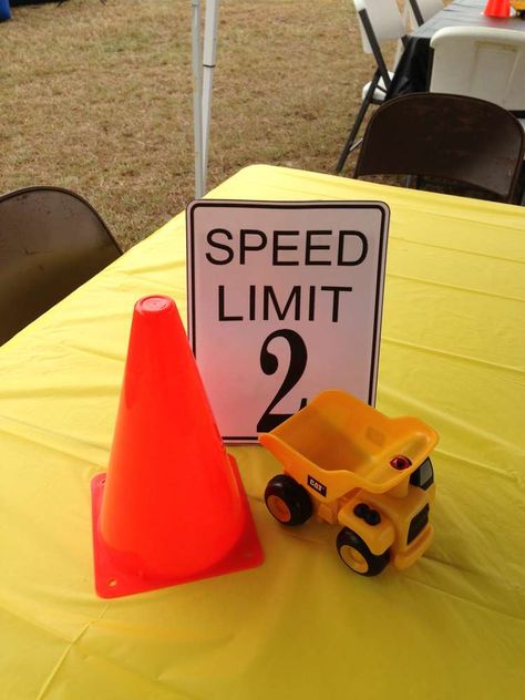 Construction Birthday Party Food, Construction Themed Birthday Party, Dump Truck Birthday Party, Construction Theme Birthday Party, Dump Truck Birthday, 2nd Birthday Party For Boys, Construction Theme Party, 2nd Birthday Boys, Truck Theme