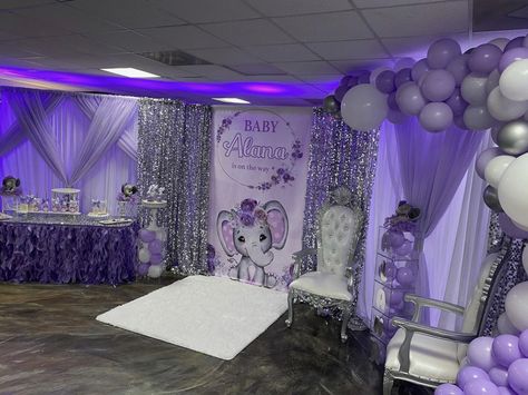 Baby Shower Purple Theme, Purple Elephant Baby Shower Theme, Purple Baby Shower Ideas Decoration, Baby Shower Ideas Purple, Purple Baby Shower Ideas, Purple Baby Shower Theme, Elephant Baby Shower Theme Girl, Purple Baby Shower, Elephant Baby Shower Favors