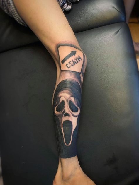 Ghostface Tattoo, Scream Tattoo, Simple Leg Tattoos, Chest Tattoo Stencils, Leg Sleeve Tattoos, Leg Tattoo Ideas, Forearm Tattoo Quotes, Chicanas Tattoo, Black Bird Tattoo