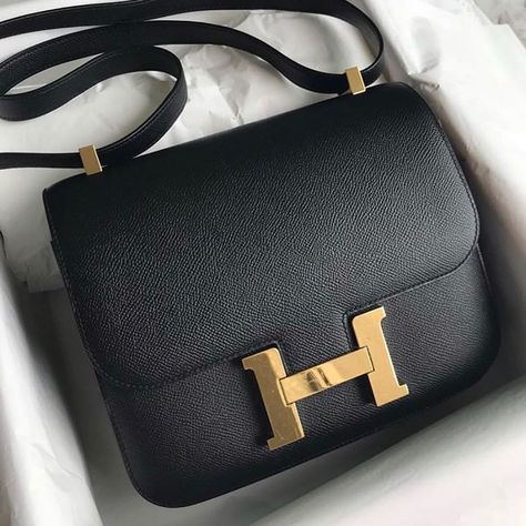 Hermes Constance Bag, Hermes Constance, Hermes Bag, Lady Dior, Hermes Birkin, Beautiful Bags, Luxury Items, Birkin Bag, Luxury Handbags