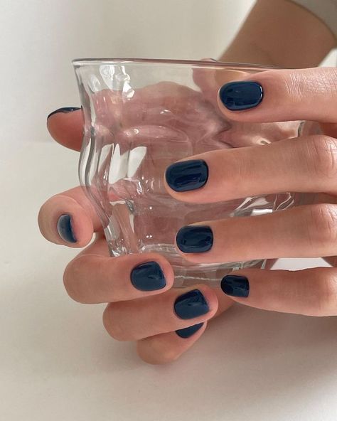 #feed instagram #nails #elegant #classic Hello Nails, Minimal Nails, Casual Nails, Pretty Gel Nails, Soft Nails, Nagel Inspo, Dream Nails, Fire Nails, Funky Nails