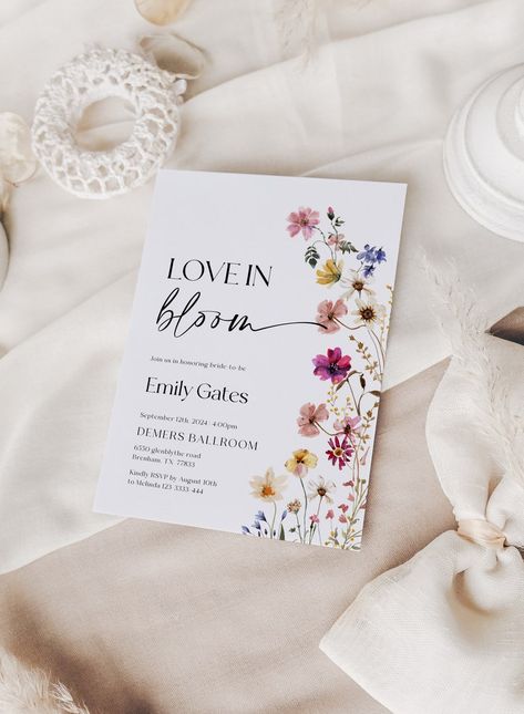 Love in Bloom Invitation, Bridal Shower Invitation, Floral Love in Bloom Template, Floral Invitation petra - Etsy Flower Bridal Shower Theme, Garden Party Bridal Shower, Etsy Invitations, Love In Bloom, Bridal Shower Inspo, Wildflower Baby Shower, Spring Bridal Shower, Baby In Bloom, Bridal Shower Inspiration