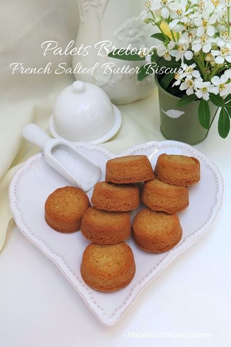 Palets Bretons: French Salted Butter Biscuits   Irresistible buttery cookies from Brittany and so easy too!  #frenchrecipe #frenchcookies #teatime #butterbiscuits #saltedbuttercookies Yolk Recipes, French Butter Cookies, Egg Yolk Recipes, French Custard, Easy French Recipes, Compulsive Eating, Palet Breton, Traditional French Recipes, Butter Biscuits