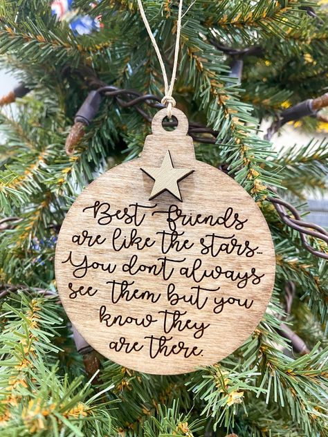 This ornament is perfect for your best Friend! Use as an ornament or a gift Tag to let someone know how special they are to you! Made with wood and engraved and stained, accented with painted wood frame. Measures 3.25inx4in approx .25inch thick! If you have a request for any specific color combos or sizes please message me! I would love to make a personalized item for you!! Bestie Holiday, Bff Christmas Gifts, Friend Christmas Ornaments, Student Christmas Gifts, Gift For Bestie, Christmas Crafty, Friend Ornament, Metal Fabric, Wooden Ornament