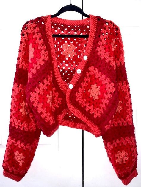 Red Sweater Crochet, Cardigan Crochet Granny Squares, Red Crochet Ideas, Crochet Granny Cardigan, Red Crochet Cardigan, Granny Square Crochet Cardigan, Crochet Granny Square Cardigan, Motifs Granny Square, Scrap Yarn Crochet