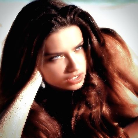 Adriana Lima Icon, Adriana Lima Eyes, Adriana Lima Face, Adrian Lima, Adriana Lima Style, Brazil Model, Adriana Lima Victoria Secret, Victoria Secret Models, Vs Models