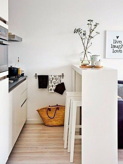 Studio Apartment Kitchen, Small Kitchen Design Apartment, Small Apartment Kitchen Decor, Apartment Nyc, Small Apartment Decorating Living Room, Studio Apartment Living, Small Apartment Kitchen, Small Apartment Interior, First Apartment Decorating