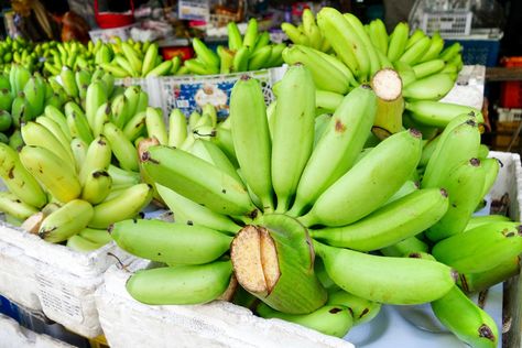 Boiled Green Bananas, Healthy Main Dishes, Cooking Bananas, Resistant Starch, Jamaican Cuisine, Raw Banana, Cooking At Home, How To Make Greens, Green Banana