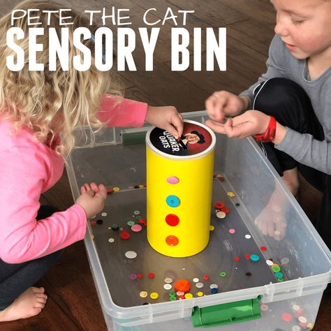 Easy Pete the Cat Button Sensory Bin - Toddler Approved Clothes Sensory Bin, Pete The Cat Snack, Pete The Cat Sensory Bin, Pete The Cat Activities For Preschoolers, Pete The Cat Games, Pete The Cat Buttons, Pete The Cat Books, Farm Week, Book Club For Kids