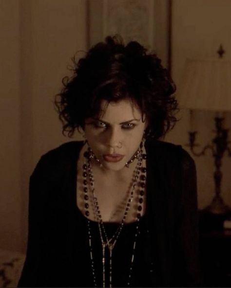 The Craft Nancy From The Craft, Nancy Downs, The Craft 1996, The Craft, A Woman, Hair, Black