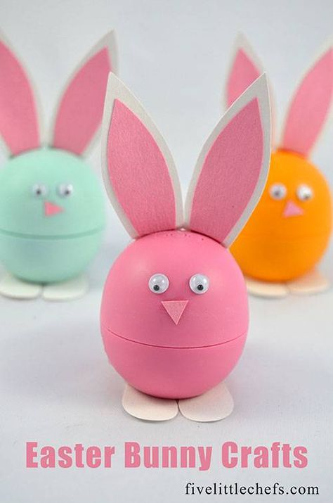 Eos Diy, Bunny Craft, Eos Lip Balm, Easy Easter Crafts, Easter Bunny Crafts, Baby Lips, Quick Diy, Bunny Crafts, Easter Time