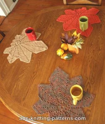 Chestnut Leaf Placemats free crochet pattern - 10 Free Crochet Patterns For the Fall Leaf Placemats, Leaf Table Runner, Chestnut Leaf, Thanksgiving Crochet, Tiles Ideas, Crochet Placemats, Fall Crochet Patterns, Amazing Crochet, Placemats Patterns