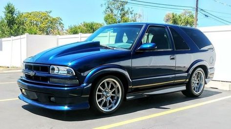 S10 Extreme, Chevy S10 Xtreme, Honda Civic Hatch, Chevy Trucks Lowered, Chevy S10 Blazer, Blazer Ideas, Classic Cars Trucks Chevy, S10 Truck, Chevy Luv