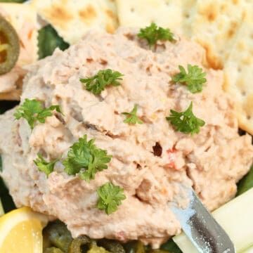 Florida Keys Smoked Fish Dip - 2 Cookin Mamas Fish Dip Recipe, Smoked Tuna Dip, Smoked Fish Recipe, Fish Dip, Smoked Fish Dip, Smoked Tuna, Florida Recipes, Spanish Mackerel, Recipes Fish