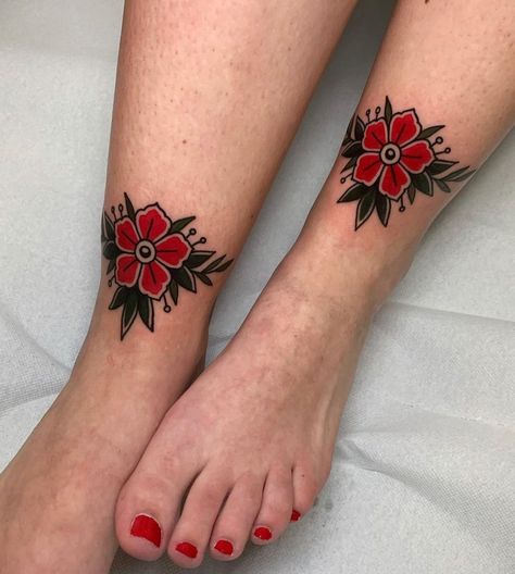 Japanese Foot Tattoo, Matching Traditional Tattoos, Traditional Tattoo Arm, Traditional Tattoo Woman, Flower Leg Tattoos, Traditional Heart Tattoos, Neo Tattoo, Traditional Tattoo Flowers, Cherry Tattoos