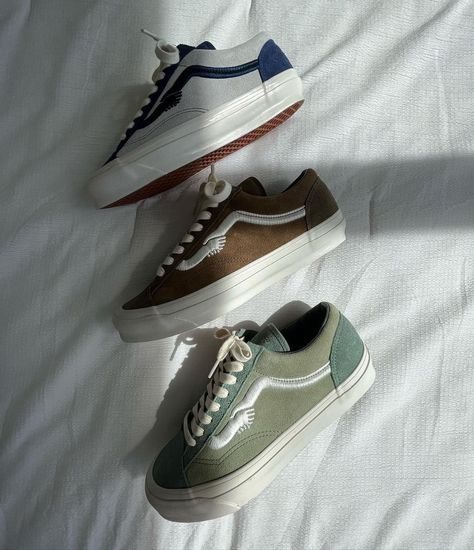 Vans Notre, Shoe Wishlist, Old Shoes, Pewter Grey, Dream Style, Sneaker Collection, Vans Old Skool Sneaker, Casual Fits, Luxury Shoes