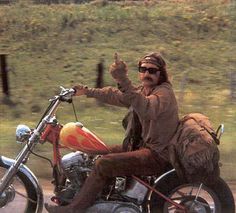 Easy Rider, Dennis Hopper. Biker Movies, Motos Vintage, Old School Chopper, Dennis Hopper, Biker Quotes, Biker Lifestyle, Biker Art, Harley Bikes, Bobber Chopper