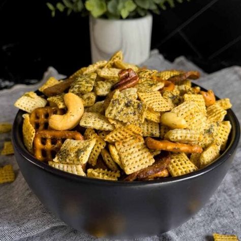 Dill Pickle Chex Mix Recipe - Don't Sweat The Recipe Gluten Free Chex Mix Recipes, Gluten Free Snack Mix, Gluten Free Worcestershire Sauce, Homemade Chex Mix Recipe, Gluten Free Chex, Chex Mix Recipes Original, Bbq Snacks, Homemade Chex Mix, Roasted Edamame