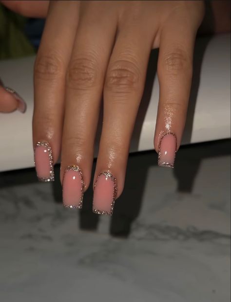 Nails
Glitter nails 
Soft pink
Nude nails
Acrylic nails
Square shaped nails Medium Length Nails Acrylic Square Design, Nude Nail Designs Square, Outline Nails Design, Medium Length Acrylic Nails, Nail Designs Square, Nude Nails With Glitter, Rounded Acrylic Nails, Glitter French Nails, Glitter Tip Nails