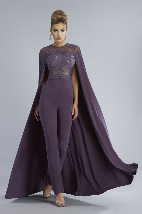 Janique (WTC 12-1224) Red Carpet Jumpsuit, Jumpsuit With Cape, Cape Set, Purple Jumpsuit, Barbie Fashion Royalty, Fitted Jumpsuit, Designer Jumpsuits, Prom Looks, Cape Sleeves