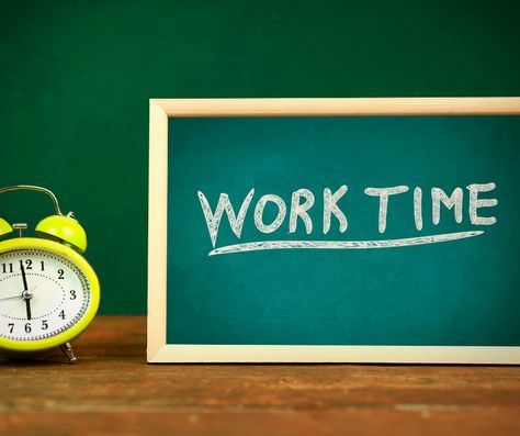 Why working 4 days is better than 5 Making 32 hour work weeks the norm instead of 40 hours or more, can lead to improved well-being for workers without a loss of productivity for businesses. A number of studies have shown that at some point, productivity decreases as the number of hours worked increases. #OrganizedandEnergized #AddSpaceToYourLife Working Hours, Work 24/7 Quotes, 4 Hour Work Week Quotes, Productive Week Quotes, Stop Measuring Days By Degree Of Productivity, Time To Get Off Work Memes, Internet Friends, Career Vision Board, Work Week