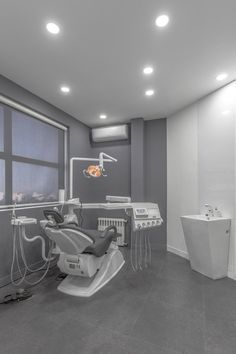 Dental Room, Dental Clinic Interior, Dental Design Interior, Dental Clinic Design, Dentist Office Design, Dentist Clinic, Dental Office Design Interiors, Dental Chair, Office Waiting Rooms