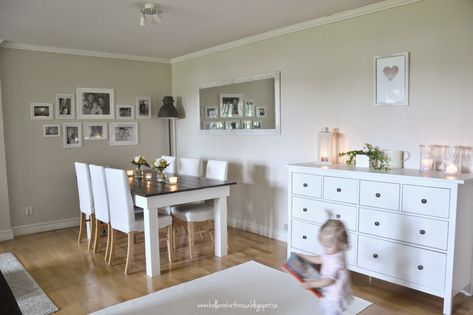 Hemnes Sideboard, Sideboard Ikea, Ikea Liatorp, Hemnes Dresser, Side Table Decor, Interior Design Advice, Beautiful Houses Interior, Romantic Cottage, Shabby Chic Bedrooms