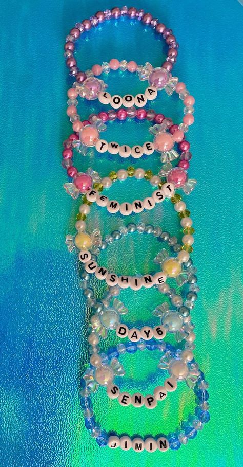 Anime Bracelet, Kpop Bracelet, Kawaii Bracelet, Pulseras Kandi, Bts Bracelet, Pop Jewelry, Bracelet Name, Pastel Kawaii, Bracelet Craft Diy