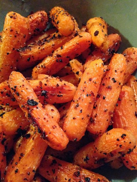 Roasted Baby Carrots, Baby Carrot Recipes, Roasted Carrots Recipe, Vegetables For Babies, Best Macaroni Salad, Vegetable Benefits, Quick Side Dishes, Turnips, Macaroni Salad