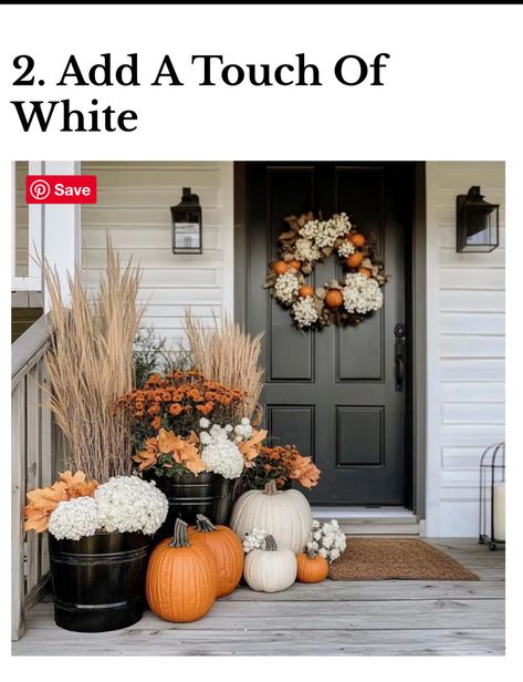 Fall Front Stoop, Black And White Fall Porch Decor, Small Fall Porch Decorating Ideas, Small Fall Porch, Porch Fall Decorating Ideas, Modern Farmhouse Porch, Front Stoop, Concrete Porch, Farmhouse Porch