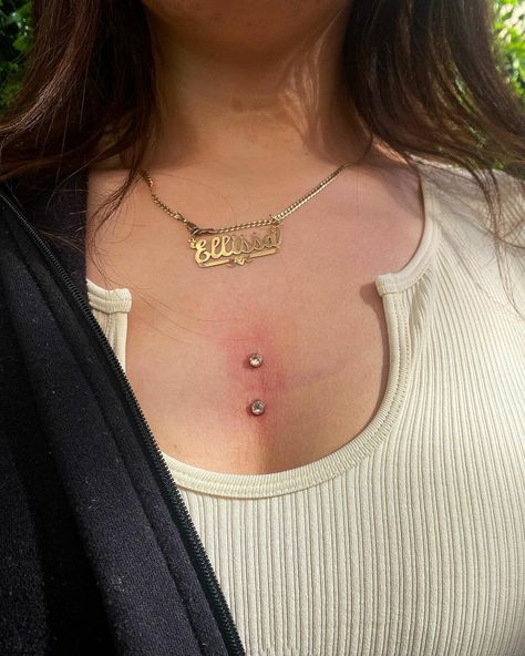 Magnificent Dermal Piercing Ideas That You Can Embellish On Your Body - Psycho Tats Hip Dermal Piercing Aesthetic, Dermal Body Piercings, Heart Dermal Piercing, Body Dermal Piercing, Dermal Neck Piercing, Back Surface Piercing, Double Back Dermal Piercing, Throat Piercing, Back Dermal Piercing Black Women