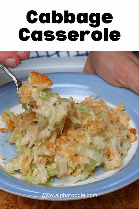 Delicious and tender with plenty of crunch, this easy cabbage casserole makes a great vegetarian side dish and a meatless weekday meal all year round. Easy Cabbage Casserole, Vegetarian Cabbage Rolls, Cabbage Casserole Recipe, Vegetarian Side Dish, Cabbage Casserole Recipes, Cabbage Roll Casserole, Veggie Side Dish Recipes, Cabbage Casserole, Vegetarian Sides