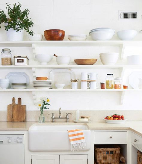 There are a lot of creative ways to organize the spaces in your kitchen, and these eagle-eyed pinners will have you actually pining to rethink your kitchen storage options—from cabinets, to kitchen... Cabinets And Shelves, Best Kitchen Designs, Kitchen Farmhouse, Summer Kitchen, Open Shelves, Kitchen Remodel Idea, Kitchen Shelves, Country Kitchen, White Kitchen