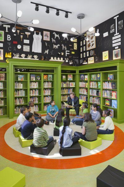 action [Maira Kalman’s murals for the library at P.S. 47 in the Bronx] Teen Library Space, Maira Kalman, School Library Design, Teen Library, Classroom Interior, Middle School Libraries, Bibliotheque Design, Elementary School Library, High School Library