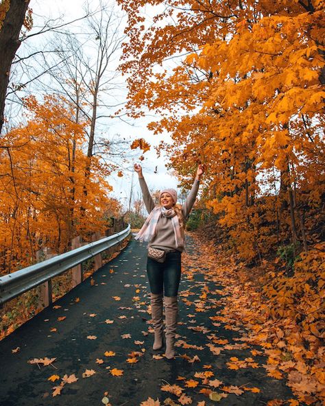 20 Creative Fall Photoshoot Ideas - Fall Photography Inspiration