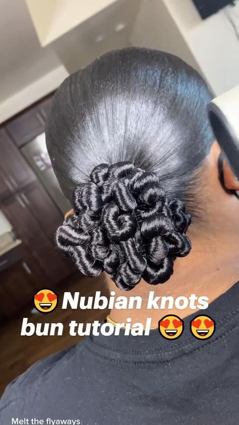 Nubian Knots, Isee Hair, Weave Ponytail Hairstyles, Tutorial Hair, Knot Bun, Protective Hairstyles For Natural Hair, African Hair Braiding Styles, Bun Tutorial, Braided Ponytail Hairstyles