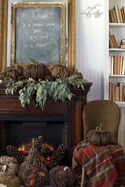 7 beautiful and easy autumn mantel styling ideas - French Country Cottage Mantel Styling, Natural Fall Decor, Vintage Fall Decor, Fall Mantle, Fall Decor Inspiration, Fall Country, Fall Decor Ideas, Fall Thanksgiving Decor, Autumn Decorating