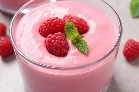 Creamy 3-Ingredient Raspberry Mousse Recipe: This Fluffy Raspberry Dessert Recipe Is Like a Cloud | Desserts | 30Seconds Food Raspberry Mousse Recipe, Raspberry Recipe, Raspberry Recipes Dessert, Raspberry Jello, Raspberry Dessert, Cinnamon Streusel Coffee Cake, Southern Recipes Desserts, Apple Cobbler Recipe, Three Ingredient Recipes