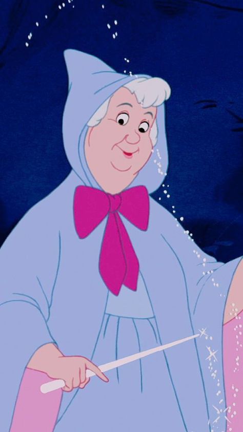 Old Disney Characters, Cinderella Wallpaper, Cinderella Fairy Godmother, Cinderella Art, Disney Parque, Doraemon Cartoon, Disney Gif, Film Disney, Disney Favorites