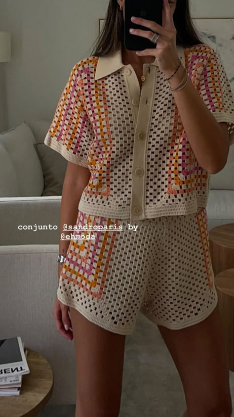 Crochet Top Outfit, Gilet Crochet, Crochet Pants, Mode Crochet, Crochet Shorts, Crochet Summer, Crochet Fashion Patterns, Crochet Set, Crochet Woman