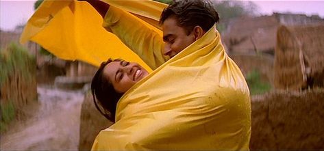 Saathiya Movie, Mani Ratnam, Movie Name, A R Rahman, Movie Aesthetic, Beautiful Love Images, Movie Pic, Romantic Photoshoot, Love Couple Photo