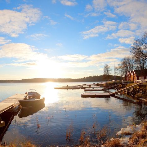 Escape to the serene town of Vaxholm and immerse yourself in the breathtaking natural beauty of Sweden. This picturesque destination is a must-visit for nature lovers peaceful forests, and tranquil waterways. Discover more at https://depictae.com/vaxholm-sweden/ #Vaxholm #Sweden #Scandinavia #IslandLife #TravelSweden #TravelScandinavia #VisitSweden #NatureLovers #OutdoorAdventures #TravelInspiration #TravelPhotography #ExploreTheWorld #DiscoverEarth #TravelTips #PinItForLater #depictaè Views Of Nature, Stockholm Archipelago, Visit Sweden, Scandinavia Travel, Archipelago, Island Life, Beautiful Islands, Hidden Gems, Nature Lovers