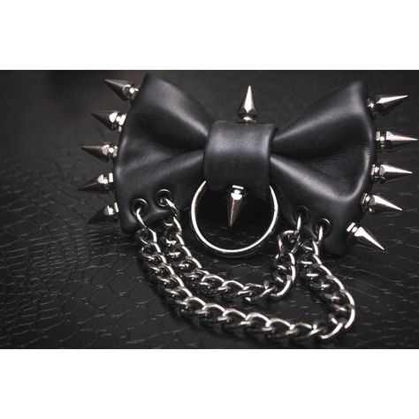 Black Leather Gun Metal Bow Tie ($75) ❤ liked on Polyvore featuring accessories Metal Bow, Gothic Clothes, Gothic Accessories, Estilo Punk, Leather Bow, Goth Outfits, Grunge Style, Dark Fashion, Grunge Aesthetic