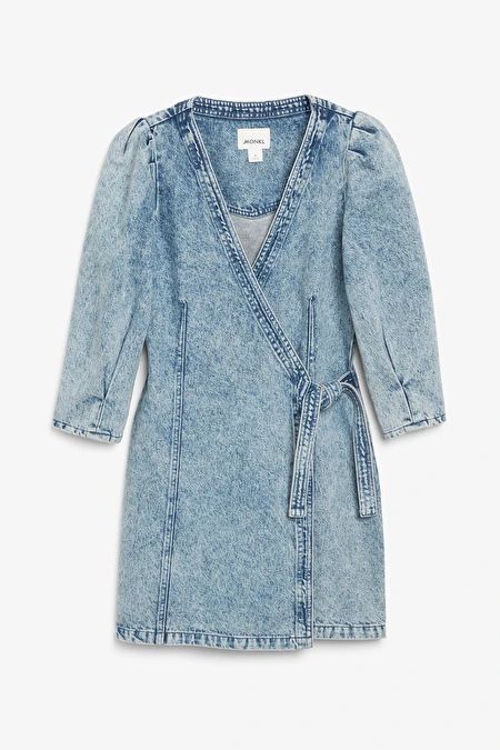 Tunic Outfit, Wrap Dress Styles, Wrap Front Dress, Denim Outfits, Polyester Dress, 50's Dress, Denim Outfit, Acid Wash, Puff Sleeves