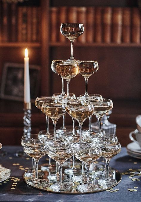 Bard Aesthetic, Gatsby Aesthetic, Champagne Lounge, Extravagant Lifestyle, Champagne Towers, Fiftieth Birthday, Roaring 20s Party, Champagne Tower, New Years Eve Decorations