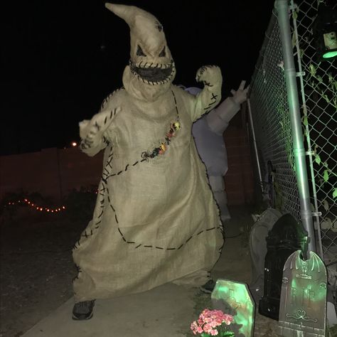 Oogie Boogie Disfraz, Boogie Man Costume, Diy Oogie Boogie Costume, Ogie Bogie, Mr Oogie Boogie, 2022 Costumes, Boogie Monster, Oogie Boogie Costume, The Boogie Man